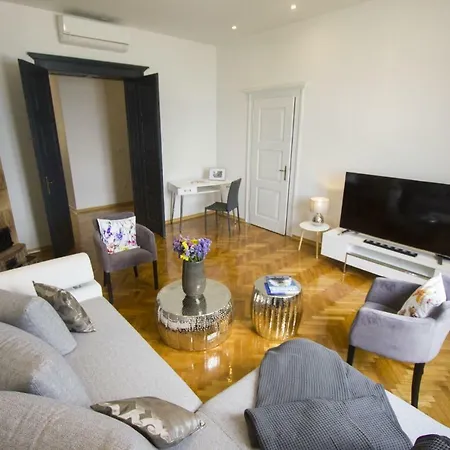 La Bayadere Спліт