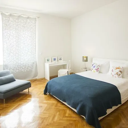 La Bayadere Apartment *