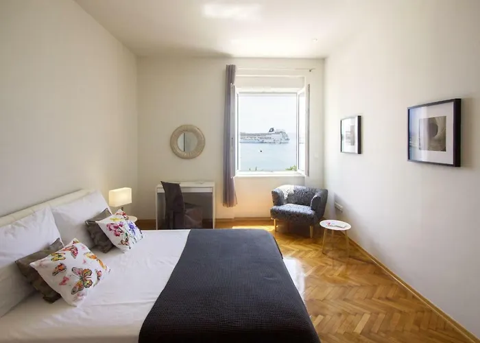 La Bayadere Apartment *